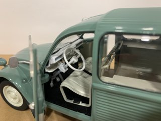 Citroen 2CV AK350 Solido 1/18