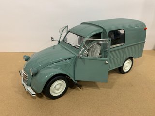 Citroen 2CV AK350 Solido 1/18