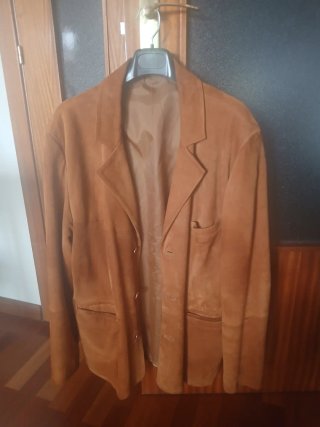 Americana de piel hombre talla 52