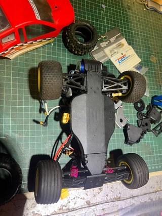 Team Losi Mini-T RC Car  Radiocontrol