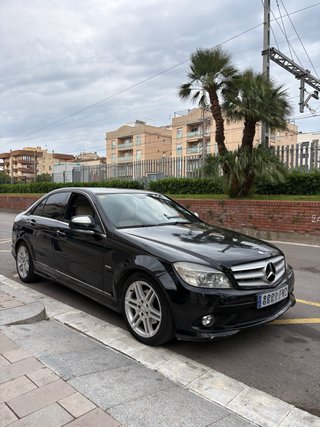 Mercedes-Benz Clase C 220D CDI ¡IMPECABLE!