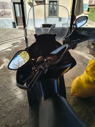 Scooter Zontes nero 350 E