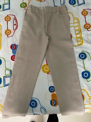 Pantalón beige niño Talla 11-12 años