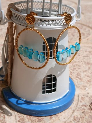 Pendientes artesanales boho azules y dorados