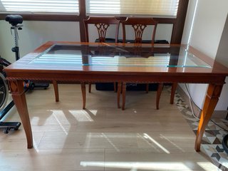 Mesa comedor cerezo macizo y 4 sillas