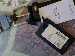Cintura Uomo Tommy Hilfiger Pelle Nera Fibbia Arge