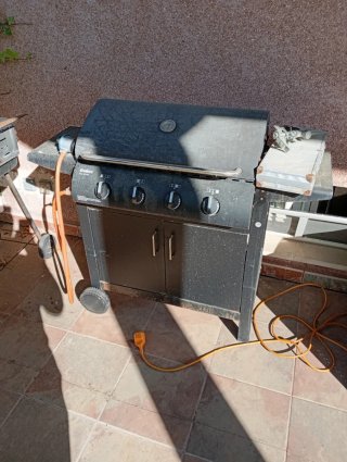 2 Estufas Exterior + Barbacoa Gas
