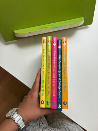 5 libros Kika Superbruja