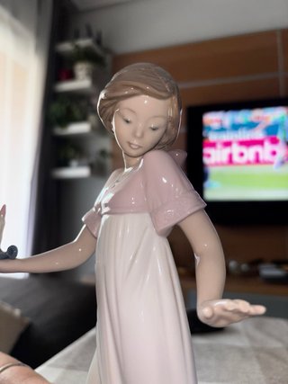 Figura Lladró Niña con Vela