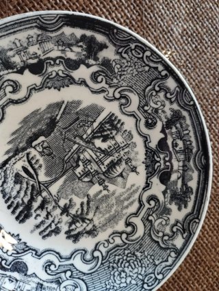 Plato Cartuja de Sevilla Pickman Pequeño