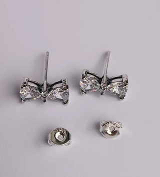 Pendientes lazo brillantes plata