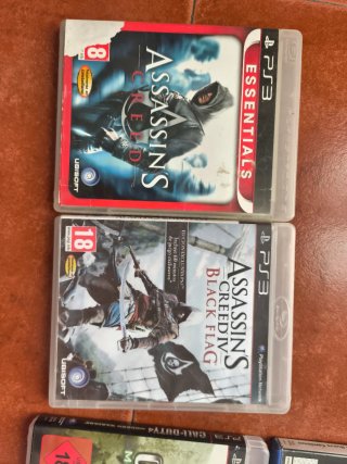 Lote 5 Juegos PS3: GTA IV y V, AC, COD4