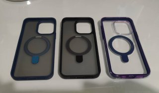 Cover iPhone 15 Pro Max con MagSafe