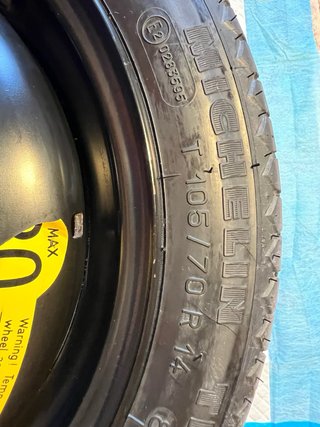 Rueda de repuesto Michelin tipo galleta NUEVA