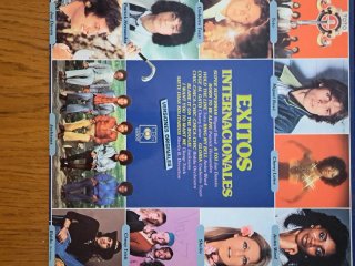 6 vinilos de Éxitos 77 y otros èxitos