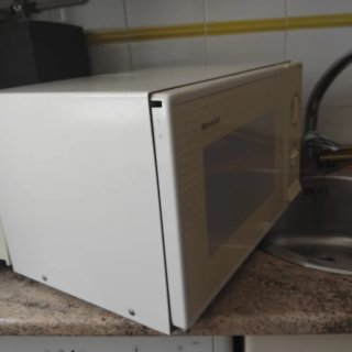 Microondas Sharp blanco