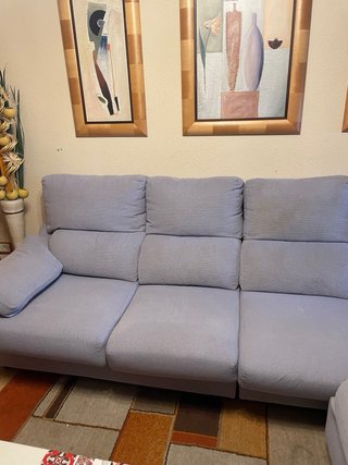 Sofá 4 plazas con chaiselongue y mesa centro