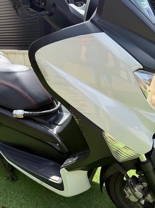Yamaha XMAX 125 – 2009 – 14.300 km – MUY CUIDADA