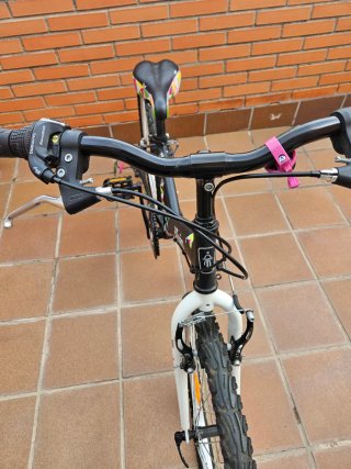 Bicicleta B-Twin 24 Infantil/Juvenil