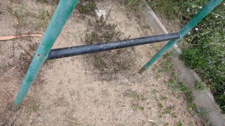 Estructura de columpio antigua