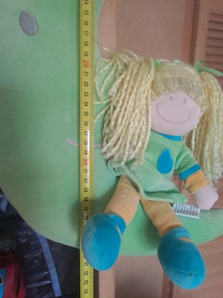 Peluche colgante de luna con muñeca