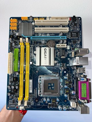 Placa Base Gigabyte GA-G41M-ES2L