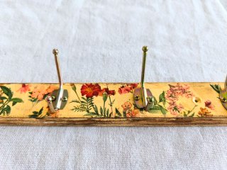 Perchero Vintage Shabby Floral Artesanal