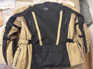 Chaquetas de moto a juego (hombre y mujer)