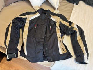 Chaquetas de moto a juego (hombre y mujer)