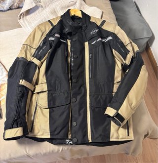 Chaquetas de moto a juego (hombre y mujer)