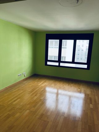 Ofrezco mi experiencia en decoracion y ventas.