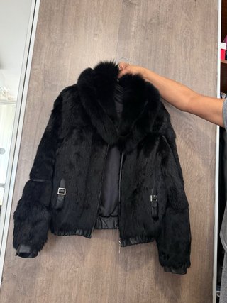 Chaqueta Piel Sintética Negra Cuello Pelo