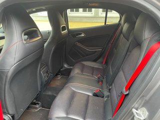Mercedes-Benz GLA 2015