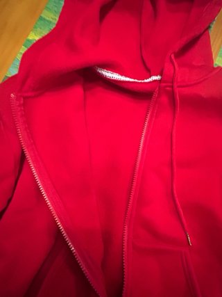 Chaqueta deportiva roja niña