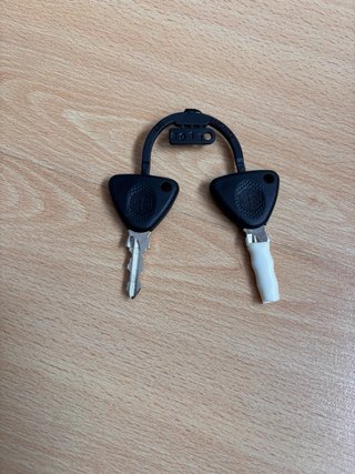 Cofre Piaggio Moto Negro/Gris