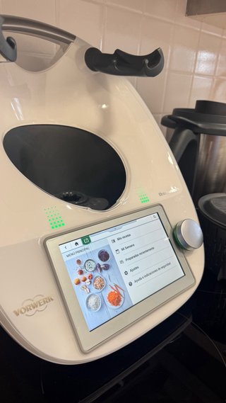 Thermomix TM6 con maleta y accesorios