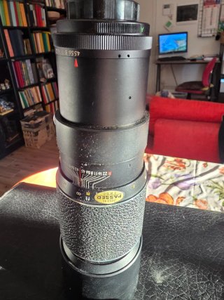 Macchina fotografica con obiettivi