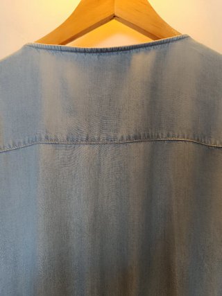 Vestido vaquero con volantes