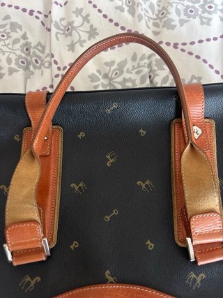 Bolso Petusco Negro y Marrón