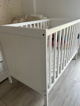 Cuna Ikea Blanca + colchón
