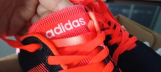 Zapatillas Adidas Neo Negras y naranja fluor