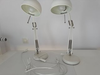 2 Lampade da Tavolo Ikea Forsa Bianche