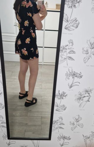 Mono corto Miss Selfridge flores T40