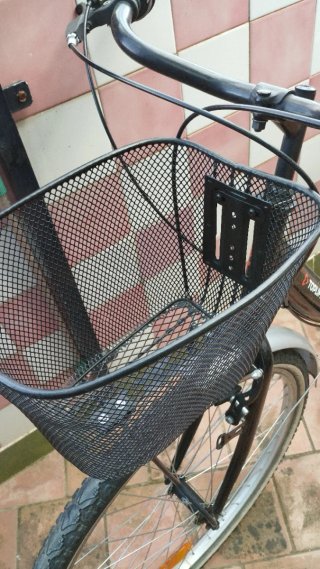 BICICLETA PASEO ADULTO CON CESTA y ruedas de 26"