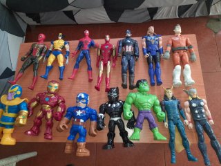 Lote Juguetes Superhéroes Marvel