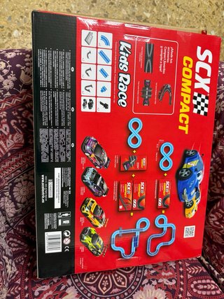 Scalextric Compact Kids Race