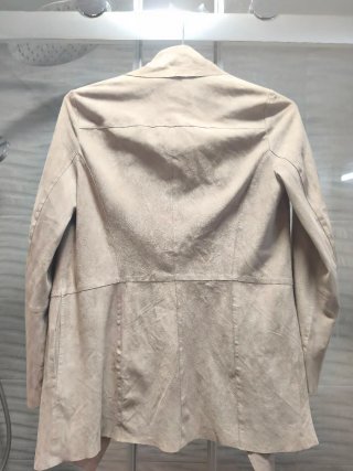 Cazadora Mango Beige Talla XS. Piel auténtica.