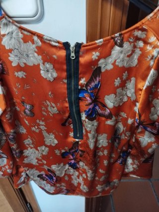 Blusa Next Mariposa Naranja Talla M
