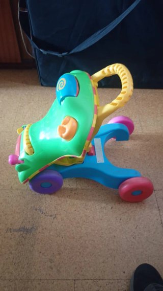 Andador y correpasillos infantil Playskool