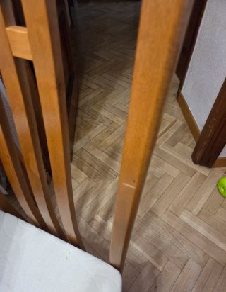 Mesa comedor y 4 sillas madera